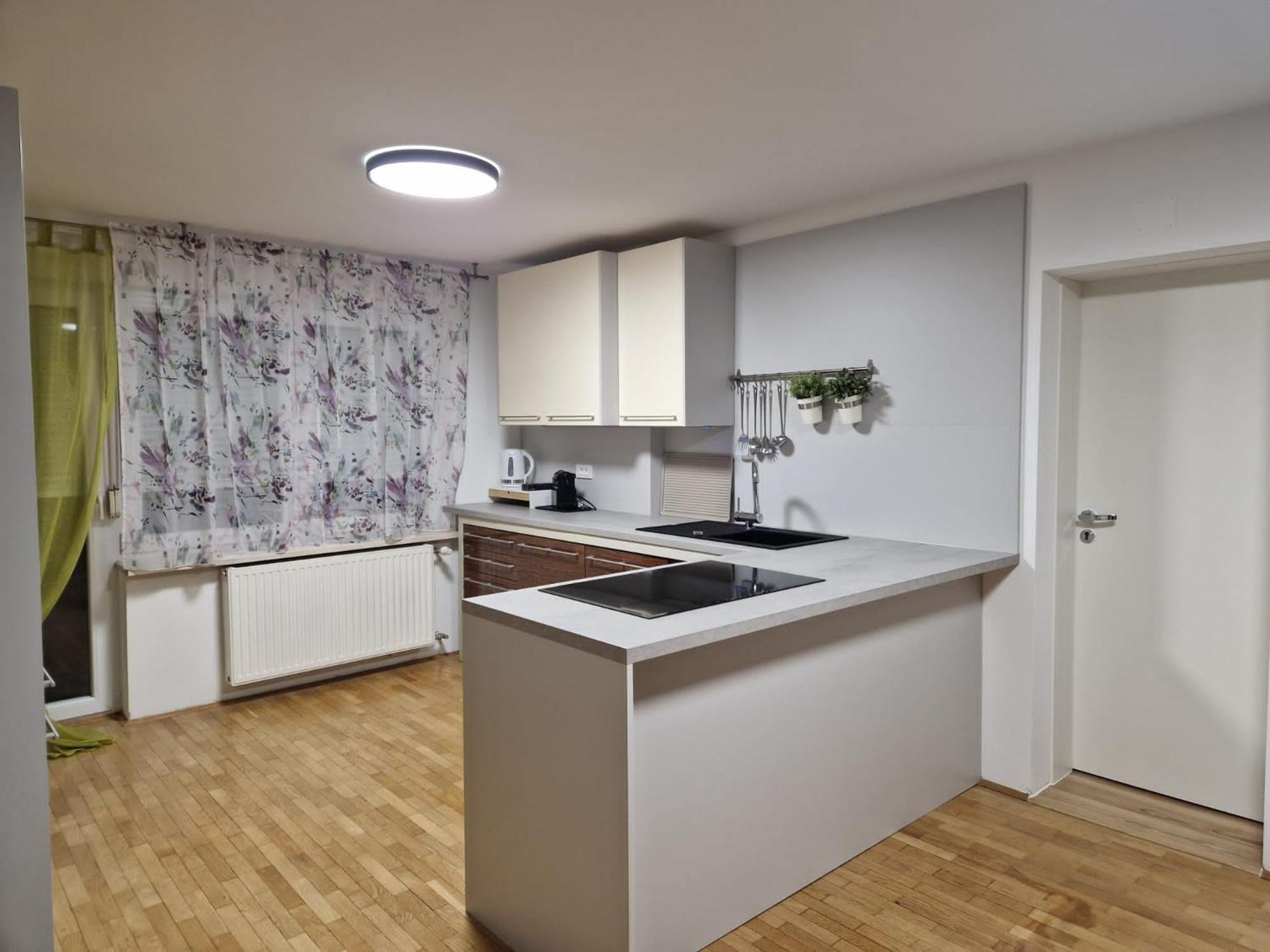 Patricia House Apartment ลูบลิยานา ภายนอก รูปภาพ